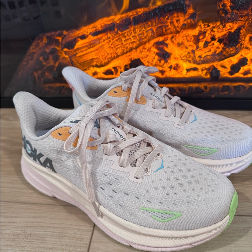 Hoka Women's Light Gray and Green Athletic Shoes